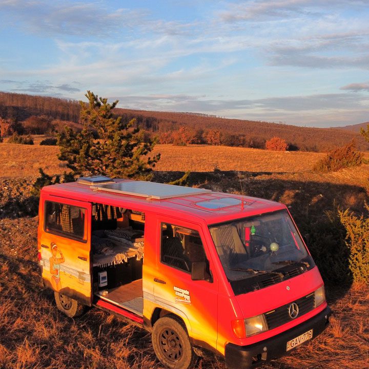 MB100